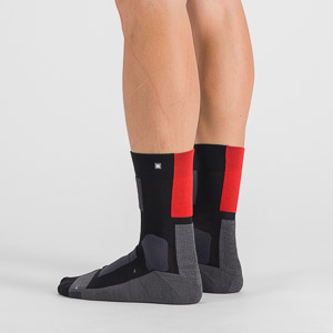 SPORTFUL XCOUNTRY PRIMALOFT SOCKS BLACK CHILI RED