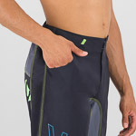 Karpos Ballistic Evo Short Black/Ombre Blue/Green Fluo